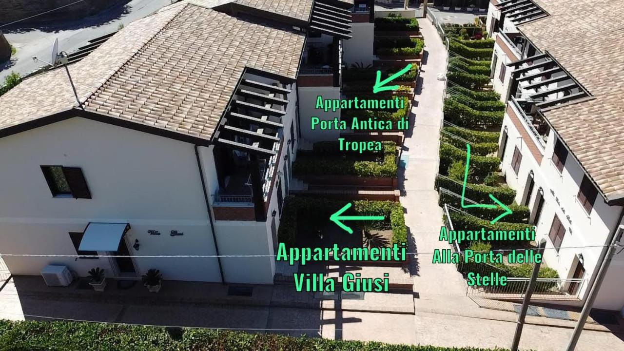 Le Case Del Carmine Con Giardino E Parcheggio A トロペーア エクステリア 写真